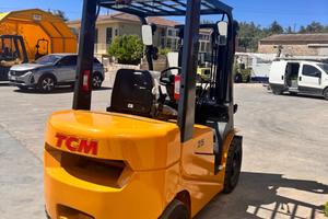 Carrello elevatore TCM diesel