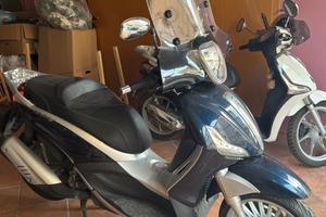 Beverly piaggio 300 i.e