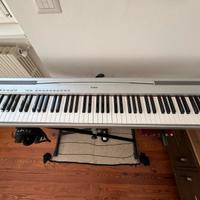 Pianoforte digitale Yamaha p-85