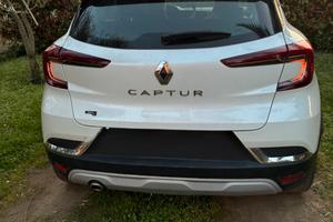 Renault Captur 1.3 intense 130 cv