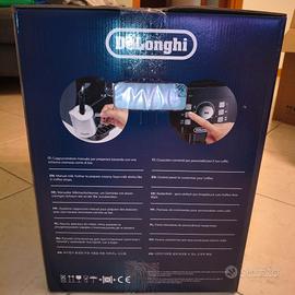macchina automatica per caffè  con cappuccinatore