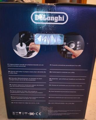 macchina automatica per caffè  con cappuccinatore