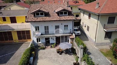6 LOCALI A ALMESE