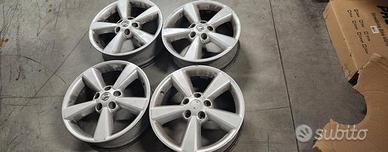 CERCHI IN LEGA NISSAN QASHQAI R17"