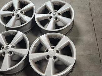 CERCHI IN LEGA NISSAN QASHQAI R17"