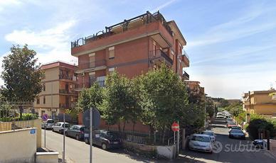 Box/Posto auto Roma [GRRM723VRG]