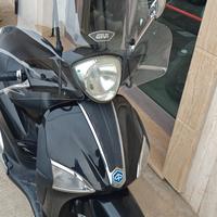 piaggio liberty 50 4t nero