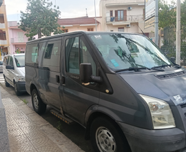 Ford transit torneo Pulmino 9 posti