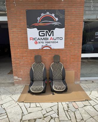 LANCIA YPSILON TAPPEZZERIA SEDILI INTERNI COMPLETA