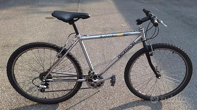 Bici MTB Decathlon Rockrider 320 tg S