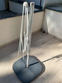 Ombrellone Hogon Ikea completo di pesi per base