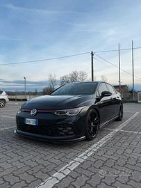 Golf 8 GTI