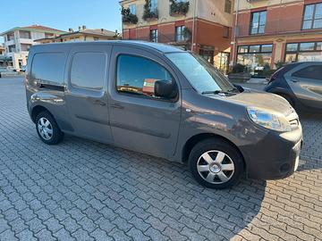 Renault kangoo maxi con garanzia