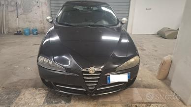 Alfa Romeo 147 5p 1.9 JTDm 120cv — 2007 · Nero Car