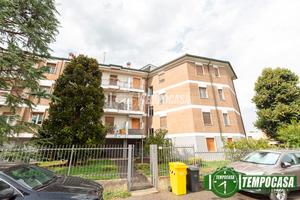 TRE LOCALI CON BOX