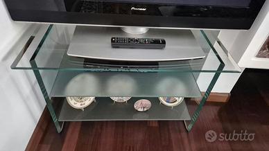 Tavolino da TV in vetro