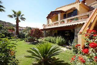 CHIA Villa LUNA 6 posti letto