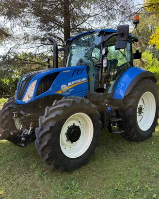 NEW HOLLAND 