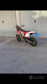 HM 50