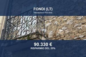 Immobile in asta di 185 m² con più di 5 locali a F