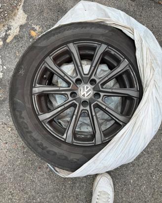 Kit gomme invernali Pirelli e cerchi MSW OZ 17”
