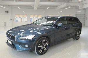 VOLVO V60 CROSS COUNTRY B5 AWD AUTOM. PRO LINE STA