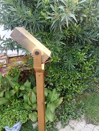 Lampada da terra 