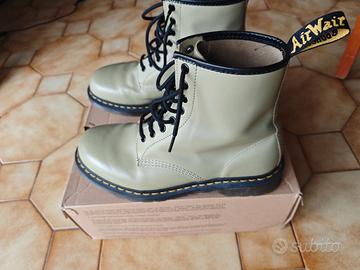Dr. Martens Olive n* 42