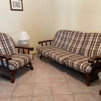 Divano e due poltrone