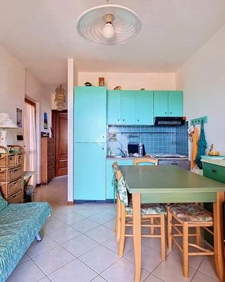 2 LOCALI A TRINITÀ D'AGULTU E VIGNOLA