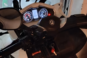 Qooder Quadro  400 a Bari 