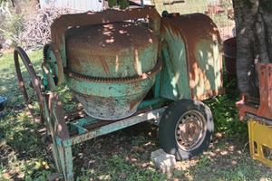 betoniera con motore 2 cv