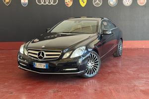 Mercedes-benz E 220 CDI BlueEFFICIENCY Avantgarde