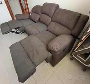divano tre posti recrinabile elettrico