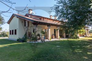 POLVERARA – SPLENDIDA E RECENTE BIFAMILIARE