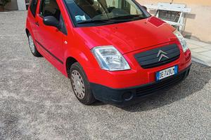 Macchina Citroen C2