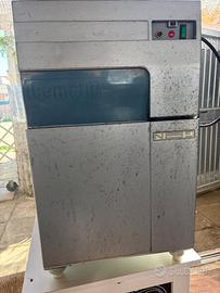 Fabbricatore di ghiaccio