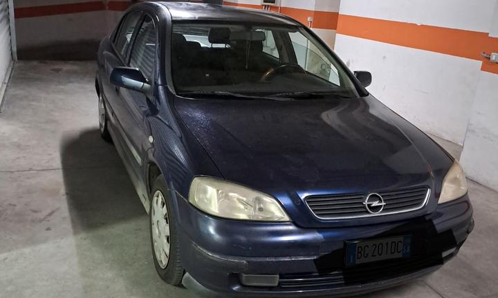 Opel  Astra