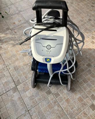 Robot pulitore per piscina