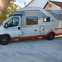 camper Burstner Quadro T664