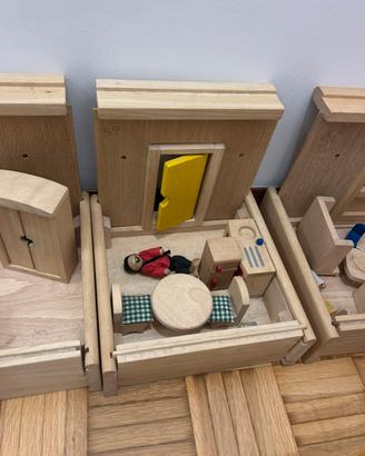 Scatole/stanze di legno per bambini