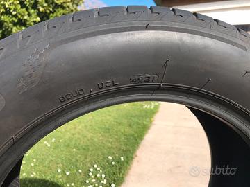 4 Gomme Bridgestone 215/55/16