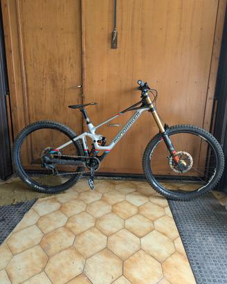 Mondraker Summum 29