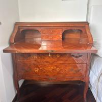 Ribalta con piano di scrittura in legno