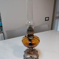 Lampada a Petrolio d'Epoca "Impero" - Vetro Ambra
