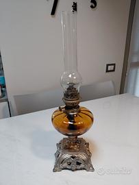 Lampada a Petrolio d'Epoca "Impero" - Vetro Ambra
