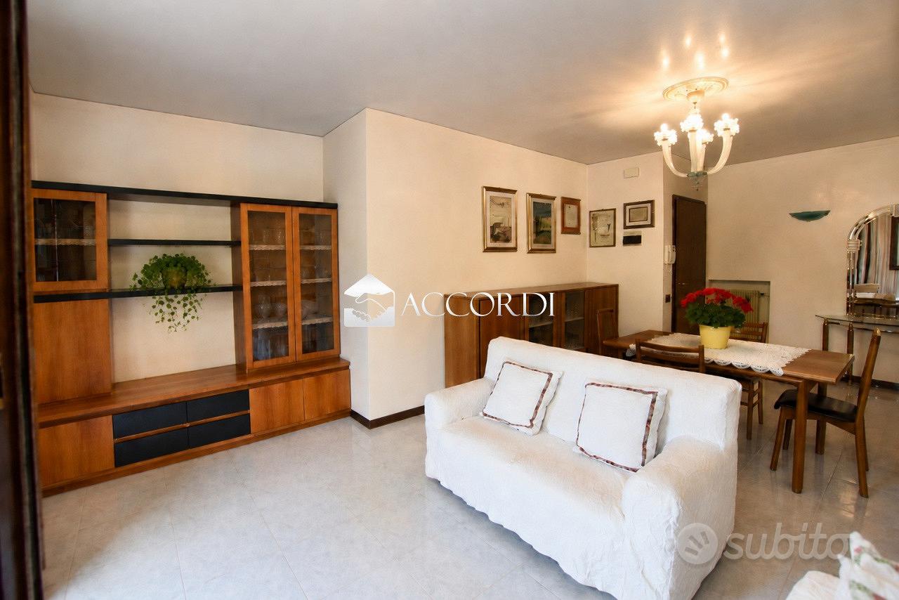 Appartamento – Montebelluna, Centro, Guarda - Vista 4