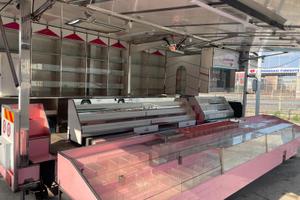 Autonegozio usato dolciumi e caramelle (rif. 55)