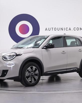 FIAT 600 HYBRID 100 CV DCT MHEV FARI LED