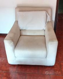 Poltrona color crema